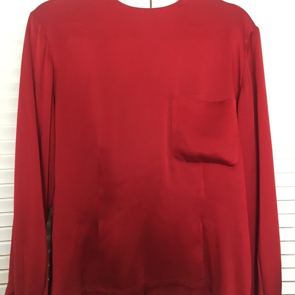 100% Silk Red Dana Bachman Top - Picture 4 of 6